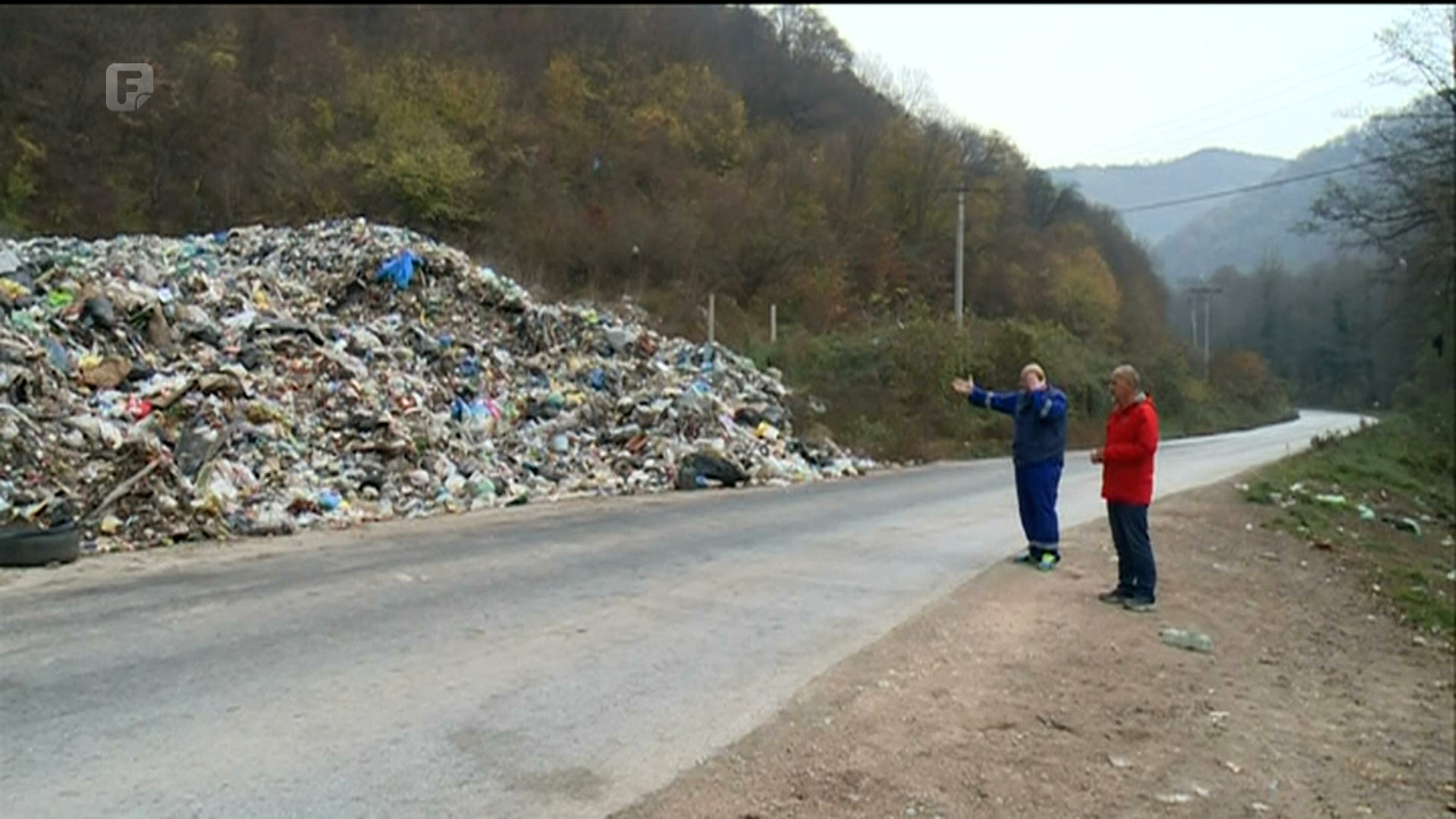 Nelegalna deponija na cesti između Breze i Vareša veliki je ekološki problem